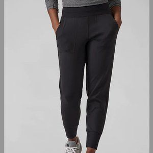 Athleta Venice Jogger Pants black size XSP